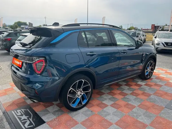 LYNK & CO 01 1.5 HYBRIDE PHEV 261 GPS Toit Caméra JA 18" - Photo 5