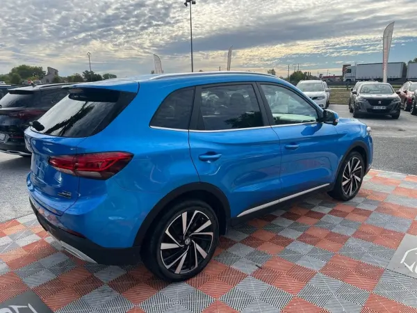 MG ZS 1.5 HYBRID + 195 LUXURY CUIR GPS Caméra 360° JA 18" - Photo 5
