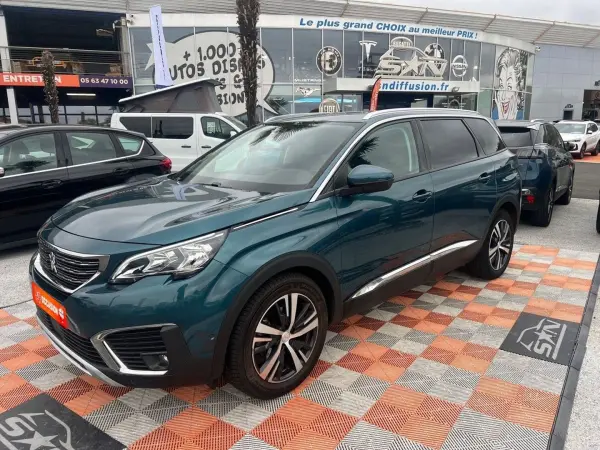 Peugeot 5008